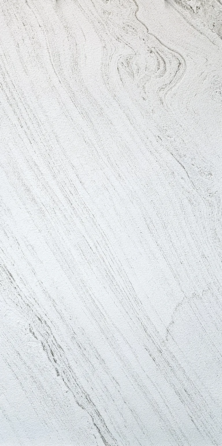 Lassa White